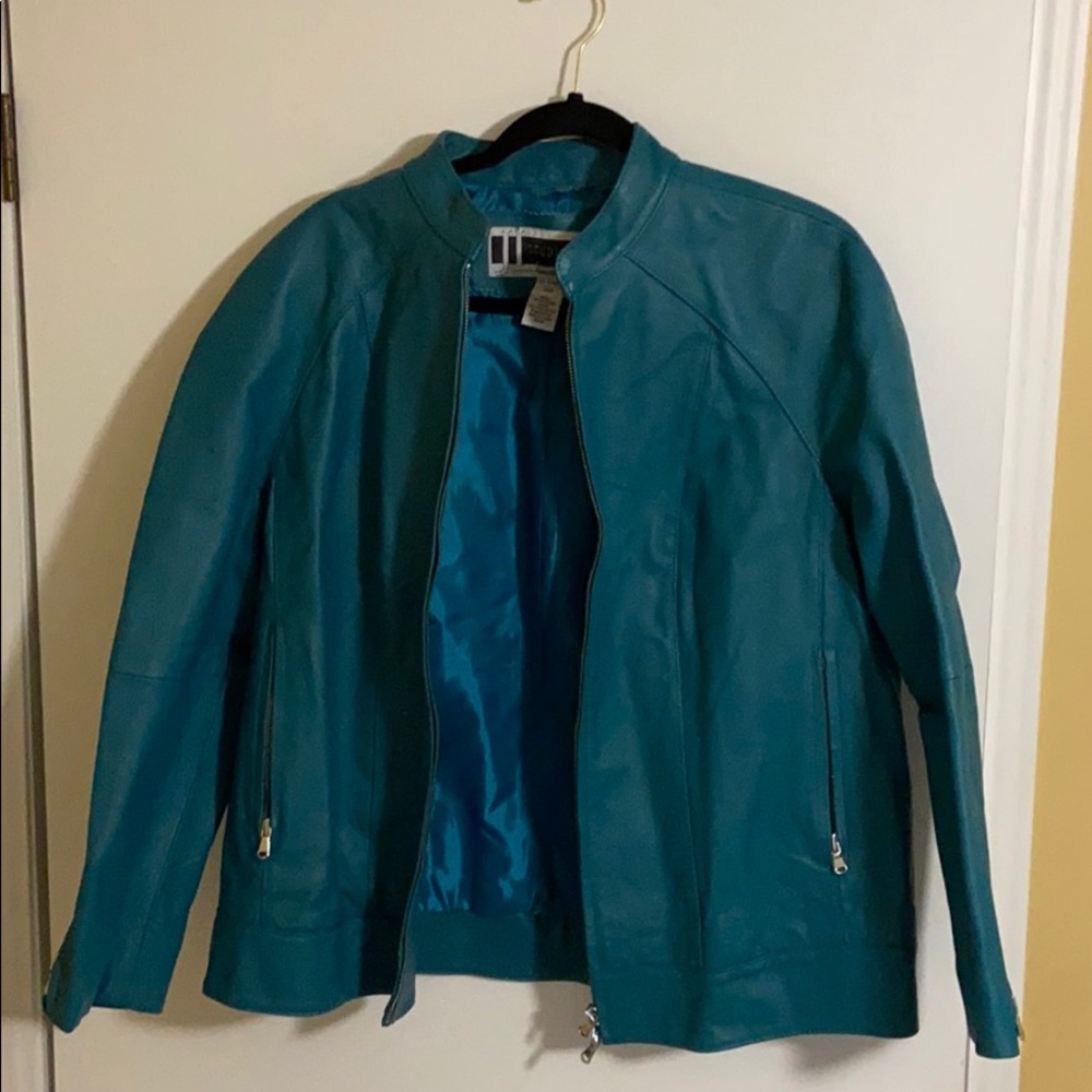 Jessica London blue women’s leather jacket. 16w